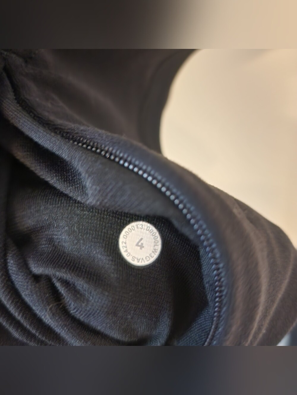 Lululemon Nulu Cropped Define Jacket Size 4 - Picture 5 of 6